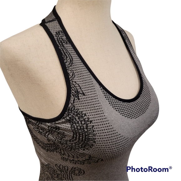 Elimawear Activewear Racerback Tank Size S - Picture 6 of 9